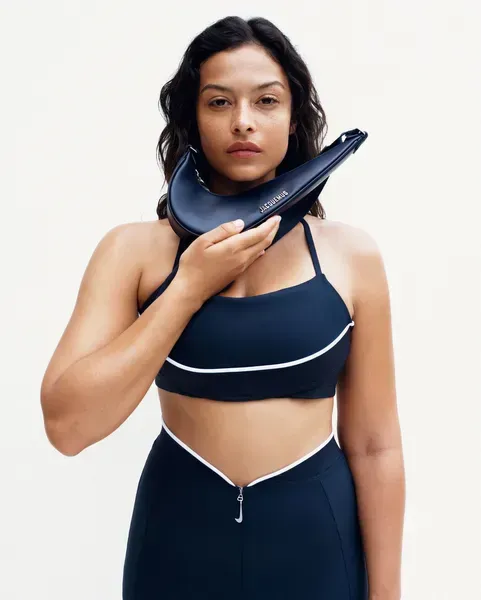 Сумка Nike Le Sac Swoosh Small | 245BA406-3187-390 фото