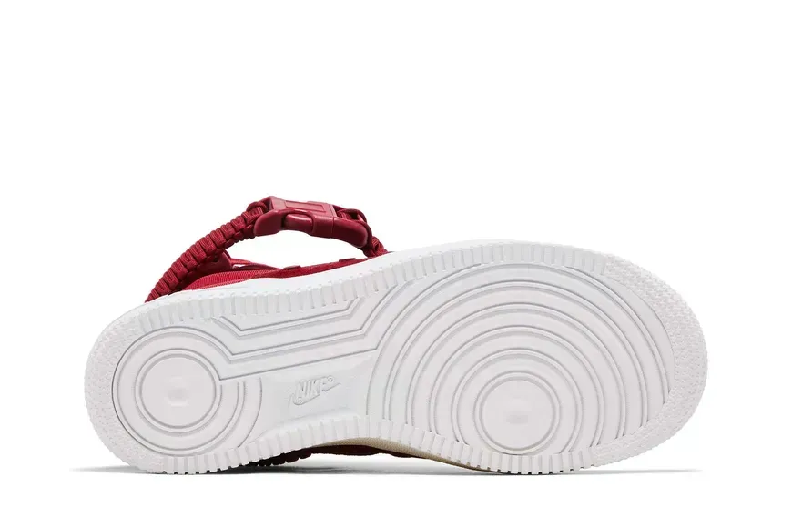Жіночі черевики Nike SF Air Force 1 High 'Red Crush'| 857872-601 фото