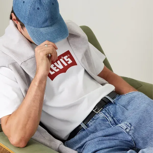 Чоловіча футболка Levi's T shirt | 000RY-0000 фото