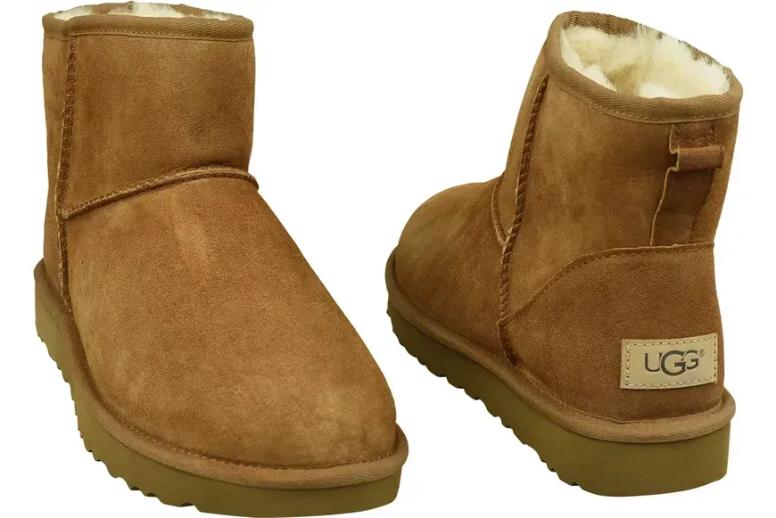 Жіночі уггі UGG Classic Mini II Boot 'Chestnut'| 1016222-CHE фото