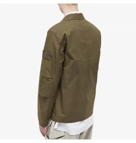 Чоловіча куртка Stone Island Ghost Ventile 2 Pocket Jacket Olive | 7815437F1 V0054 фото