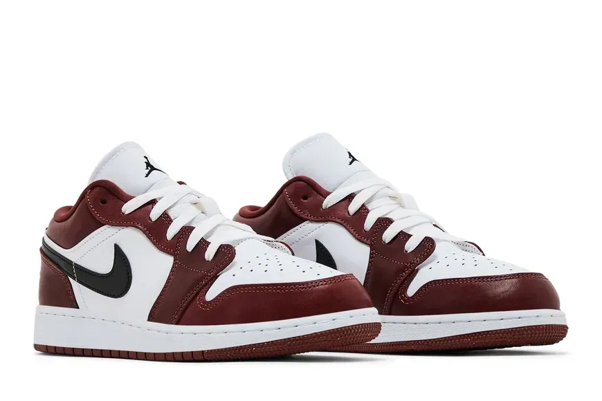 Підліткові кросівки Air Jordan 1 Low GS 'Dark Pony'| HF3188-102 фото