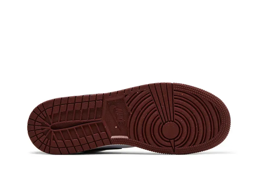 Підліткові кросівки Air Jordan 1 Low GS 'Dark Pony'| HF3188-102 фото