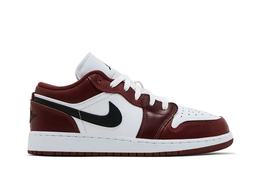 Підліткові кросівки Air Jordan 1 Low GS 'Dark Pony'| HF3188-102 фото